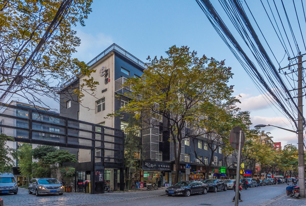 上海昭化德必易園，共享商務(wù)新生態(tài)出租招租熱線開啟未來之旅！