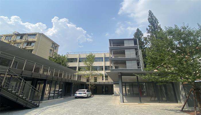 上海黑湖科技園招商熱線：一站式企業(yè)服務(wù)，即刻咨詢！