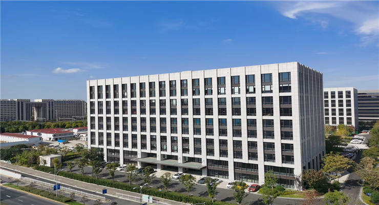 上海長三角電商中心招商熱線，一站式解決企業(yè)辦公需求！
