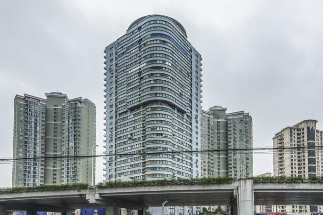 上海華鼎大廈：徐匯區(qū)高性價(jià)比辦公空間，交通便利