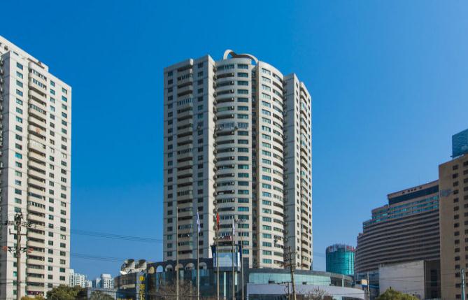 上海華苑大廈：徐家匯商圈核心，交通便利