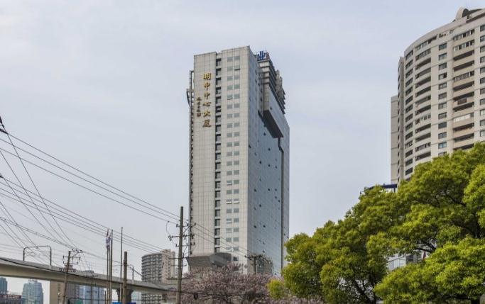 上海明申中心大廈周邊配套完善，生活辦公兩不誤