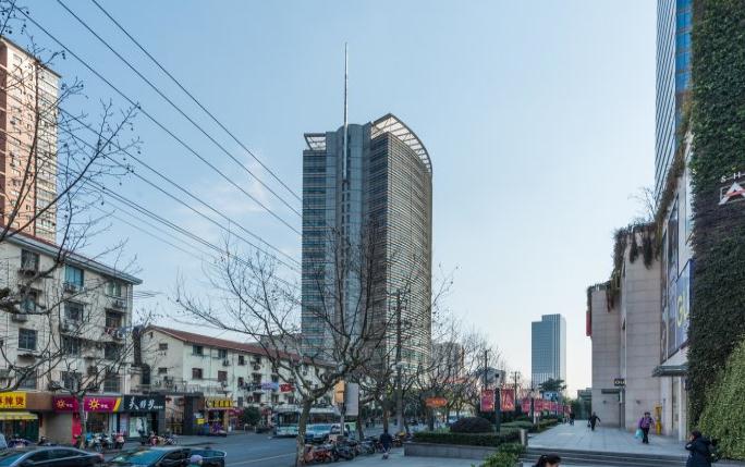 上海長(zhǎng)房國(guó)際廣場(chǎng)：擴(kuò)建自天山商廈，高端商務(wù)新體驗(yàn)