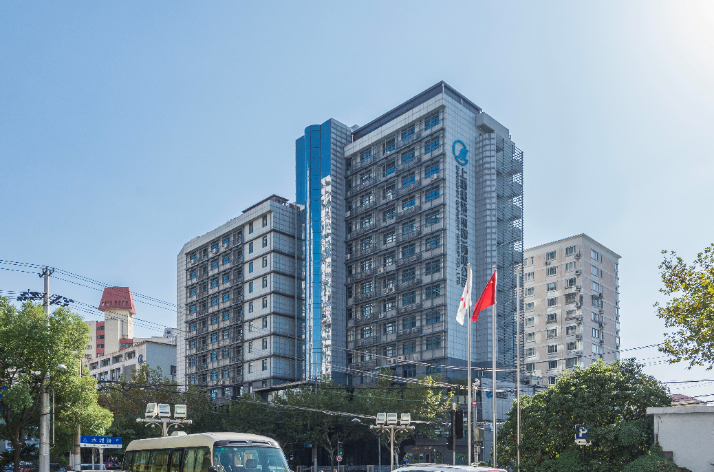 上海上服商廈：現(xiàn)代化商務(wù)樓宇，滿足多樣需求
